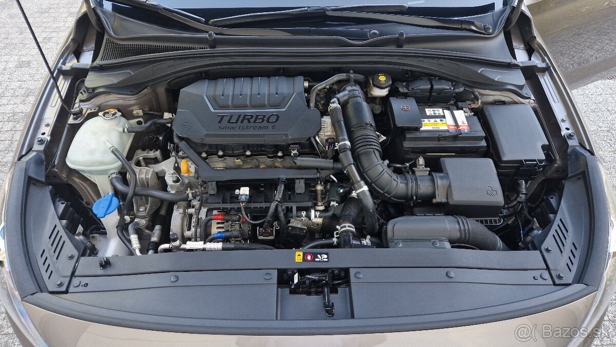 Hyundai i30 1,5 GDi 117kW Edícia 30, 7/2021 - 15