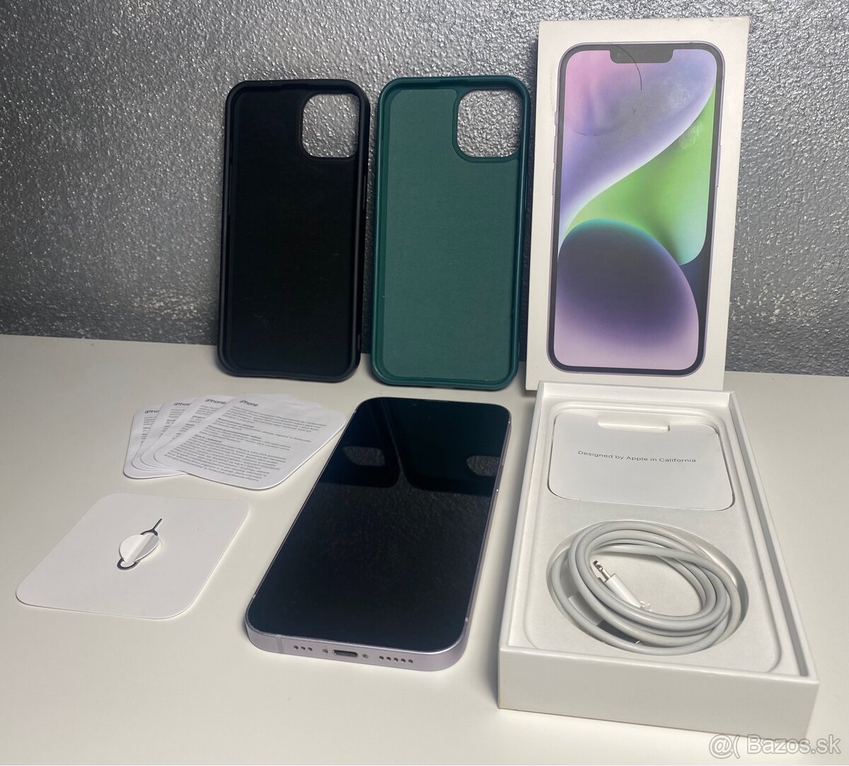 iPhone 14, batéria 80% - 15