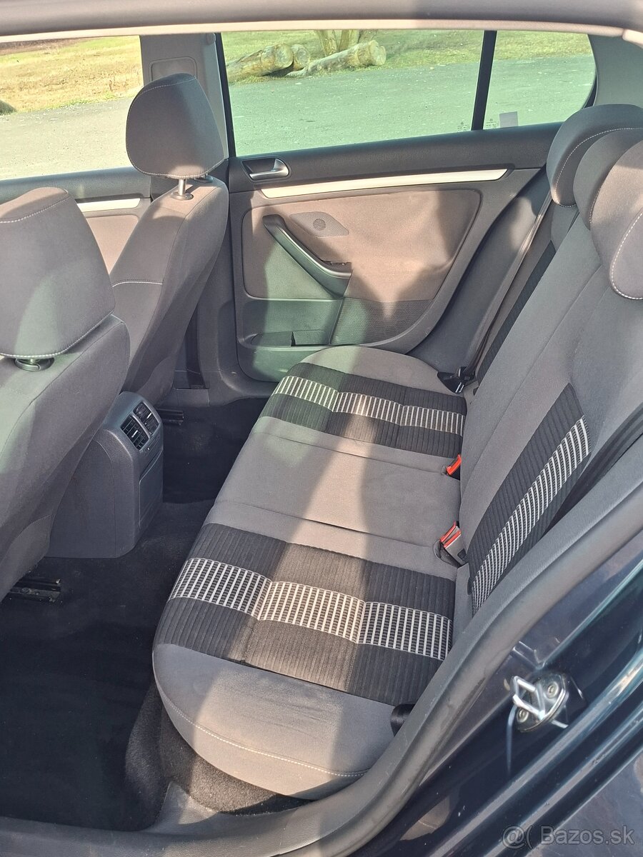 Predám VW Golf 5 - 15