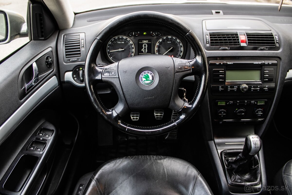 Škoda Octavia Combi 2.0FSI 4x4 Scout - 15