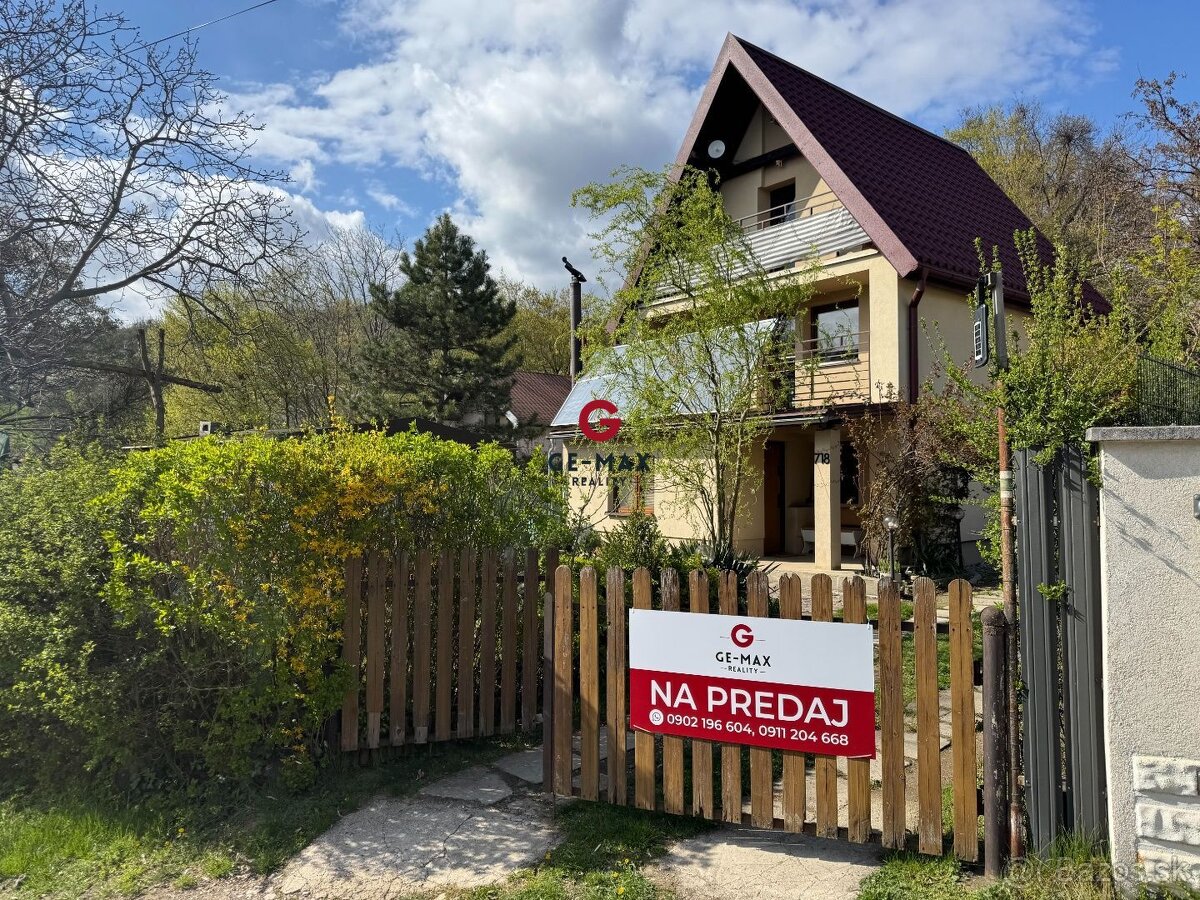 Chata ako stvorená na oddych aj bývanie – Kaluža, len pár mi - 15