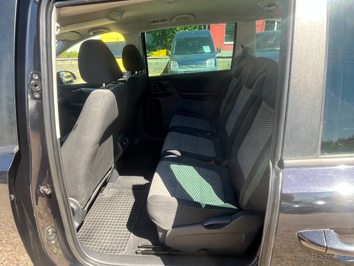Volkswagen Sharan, 2.0TDI 85KW7.Míst - 15