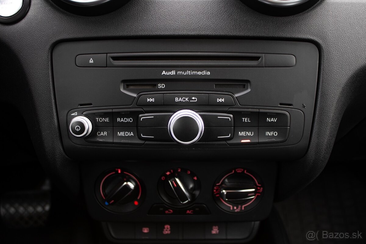 Audi A1 1.6 TDI Attraction S-tronic - 15