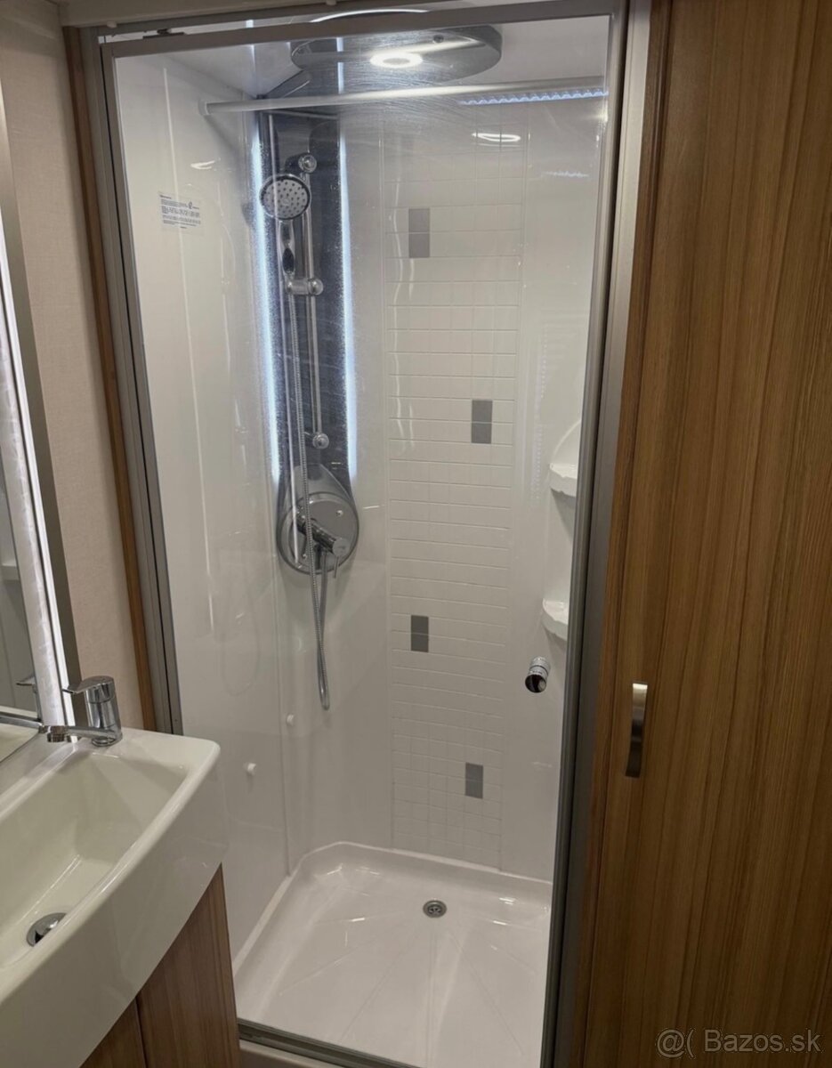 🔱 Luxusní zimní karavan Lunar Clubman CK 2019 – ALDE - 15