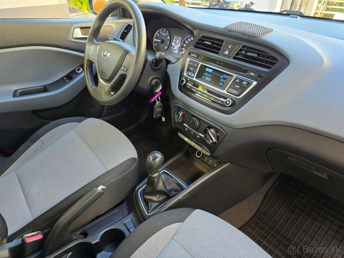 Hyundai i20 1.2i 16V Classic, Mesačne: 138€ - 15