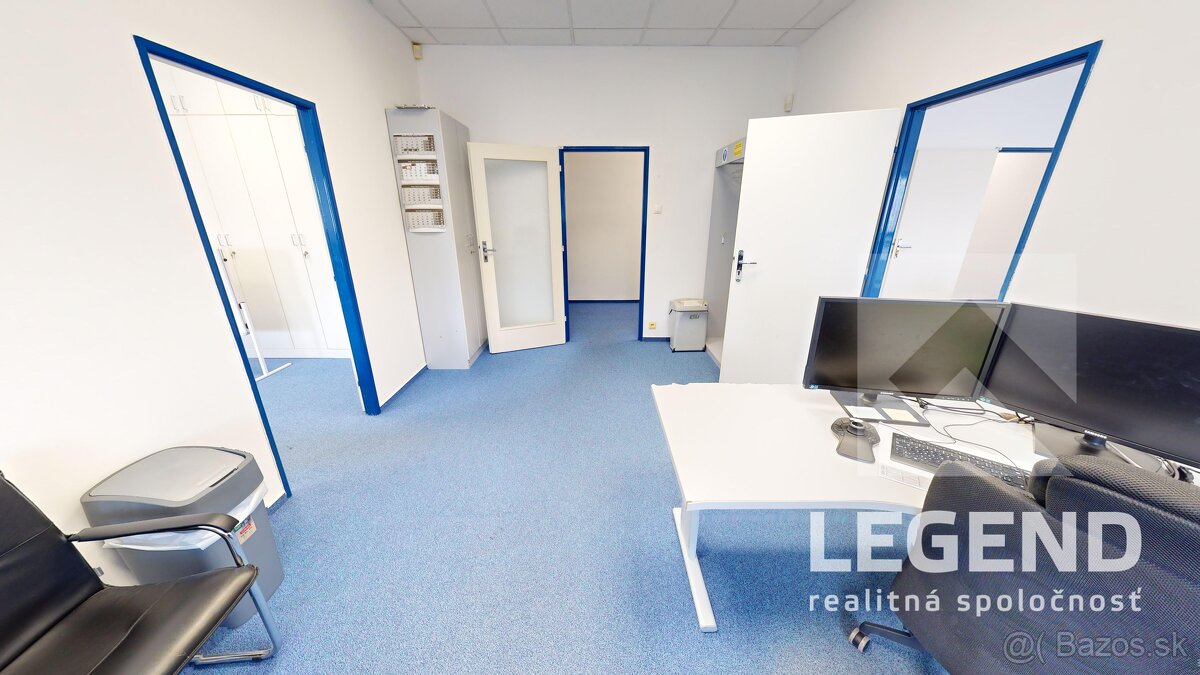 Kancelárske priestory Nové Mesto nad Váhom, 451 m2, parking - 15