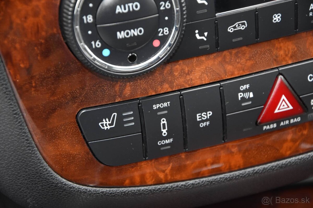 Mercedes-Benz R trieda 500 4-matic - 15