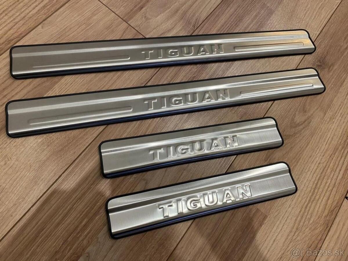 OCHRANNE DEKORACNE PRAHOVE LISTY - 15