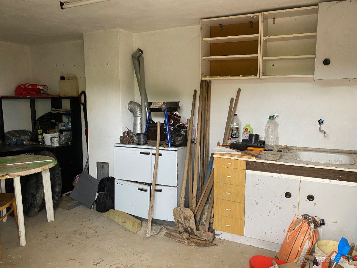 Murovaná chata Borčice - 15