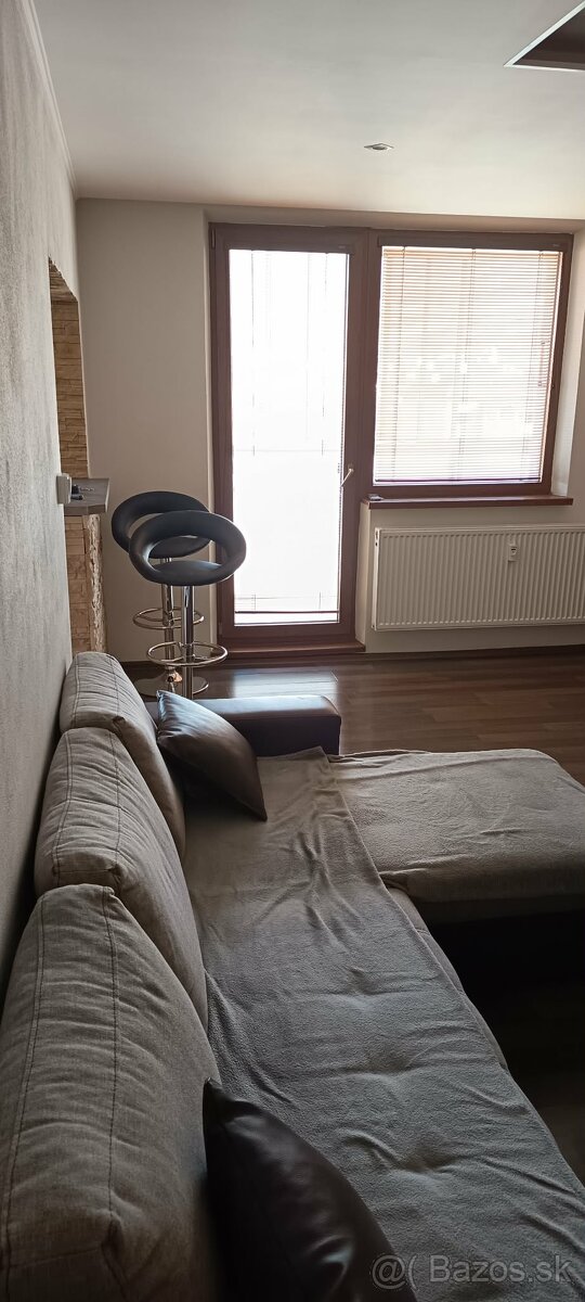 Predám 3-izbový byt Gelnica 74m2 - 15