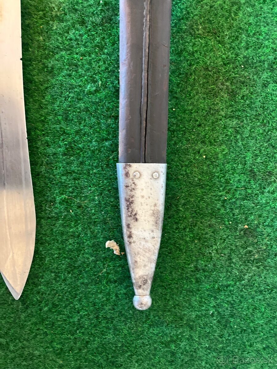 Švajčiarsky Bodak s pilou - 15