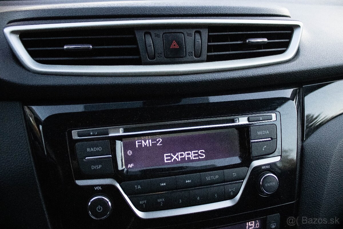 Nissan Qashqai 1.2 DIG-T 85kW 2015 - 15