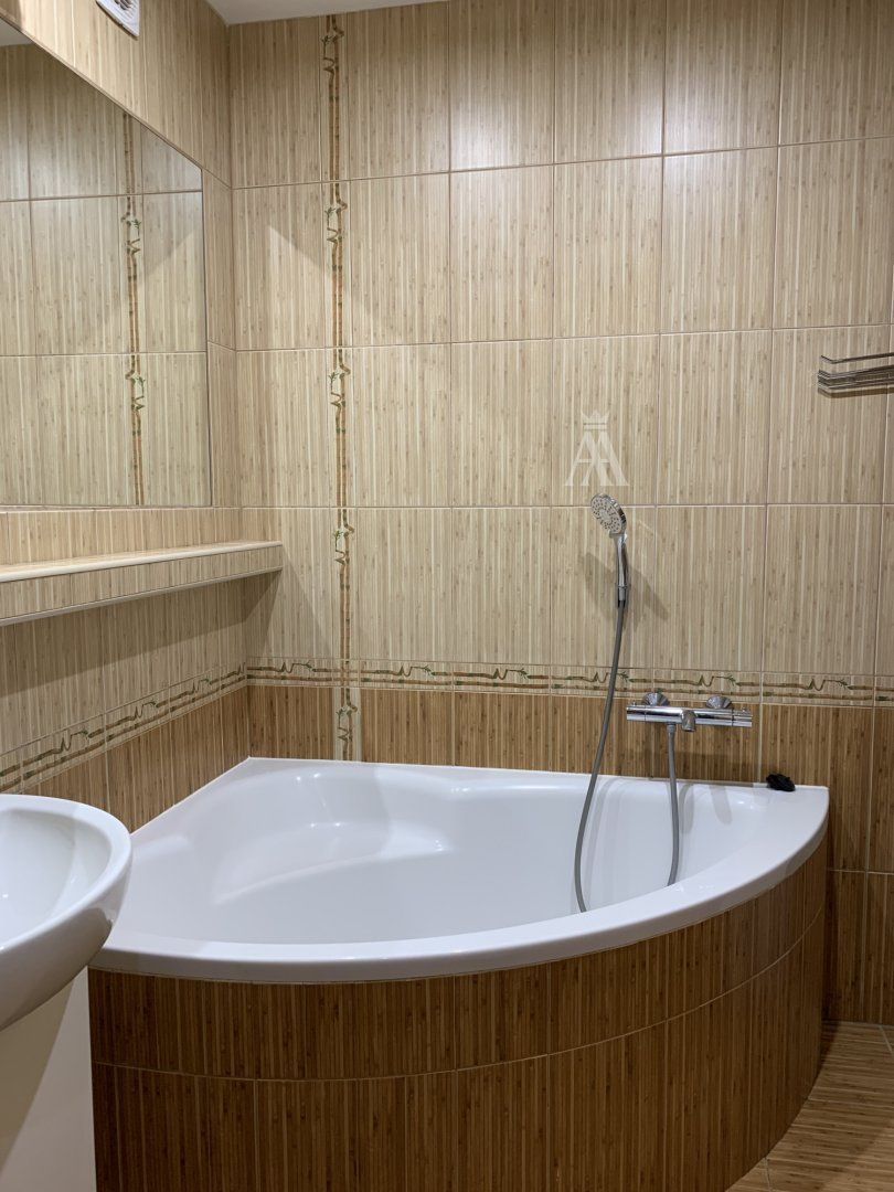 3 IZBOVÝ BYT, OSTRAVSKÁ, KOŠICE JUH - 15