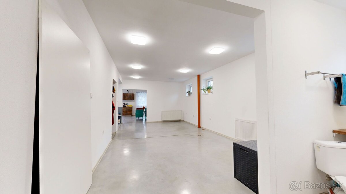 PREDAJ – VEĽKÝ 7-IZBOVÝ RODINNÝ DOM V TRNAVE, VHODNÝ NA BÝVA - 15