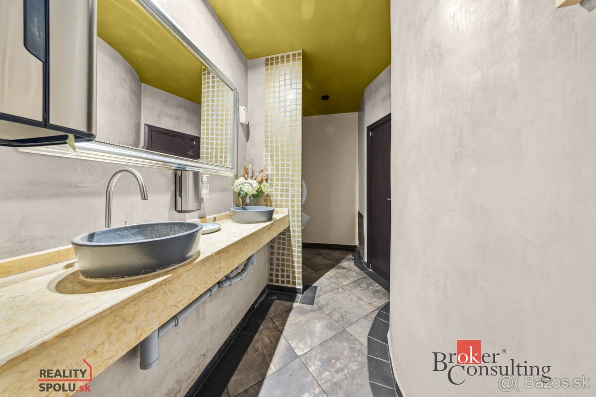 Najznámejší obchodný priestor v centre Štiavnice | Stabilný - 15