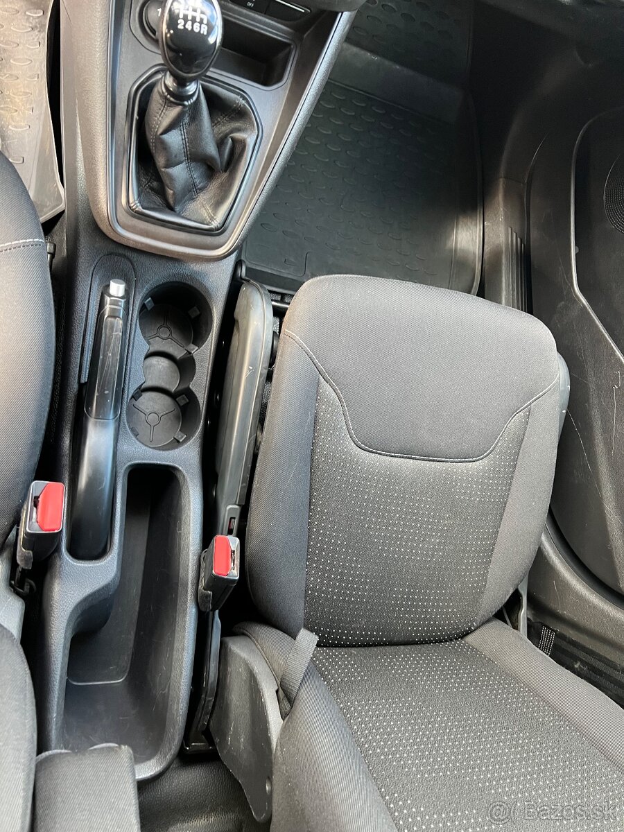 ford transit Courier - 15