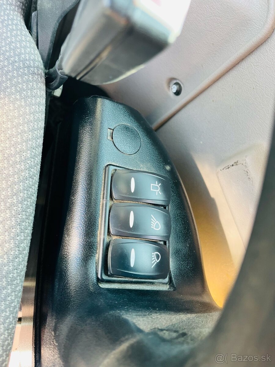 Pásové rypadlo Volvo ECR88D - 15