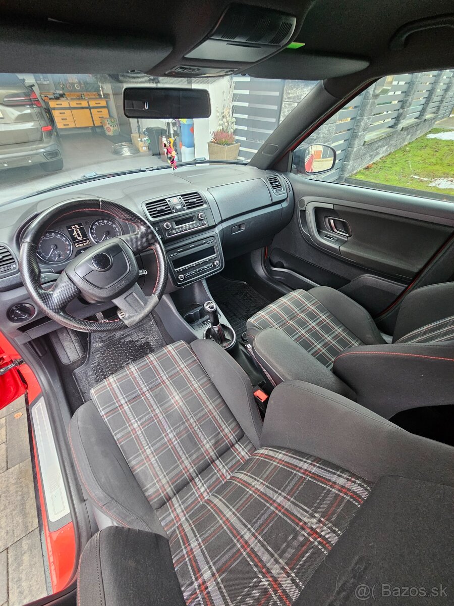 Škoda Fabia II 1.6 TDi Monte Carlo Top stav - 15