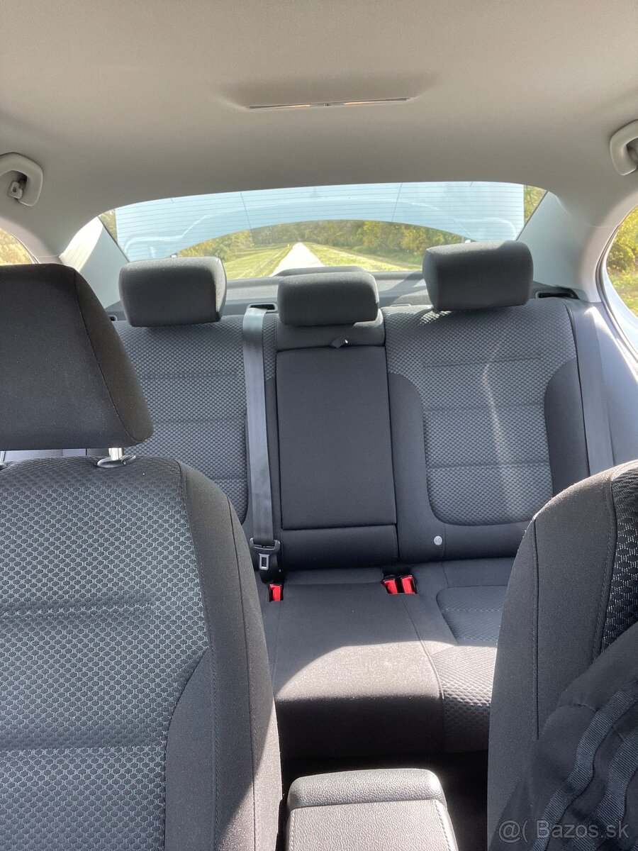 Volkswagen Jetta 1.2 TSI Business - 15