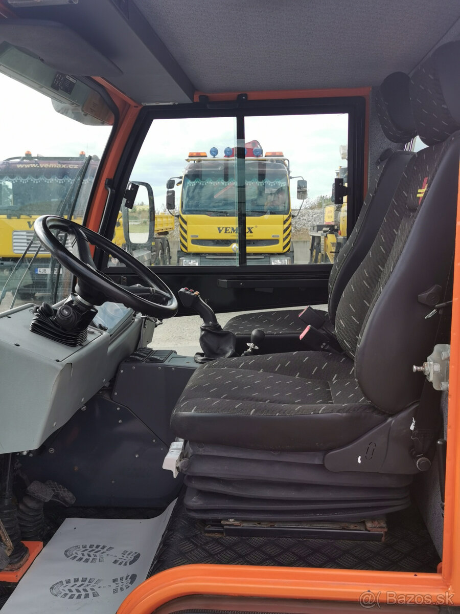 Prodám sklápěč KIEFER 1152 EURO 6 4x4 S3 zimní údržba - 15