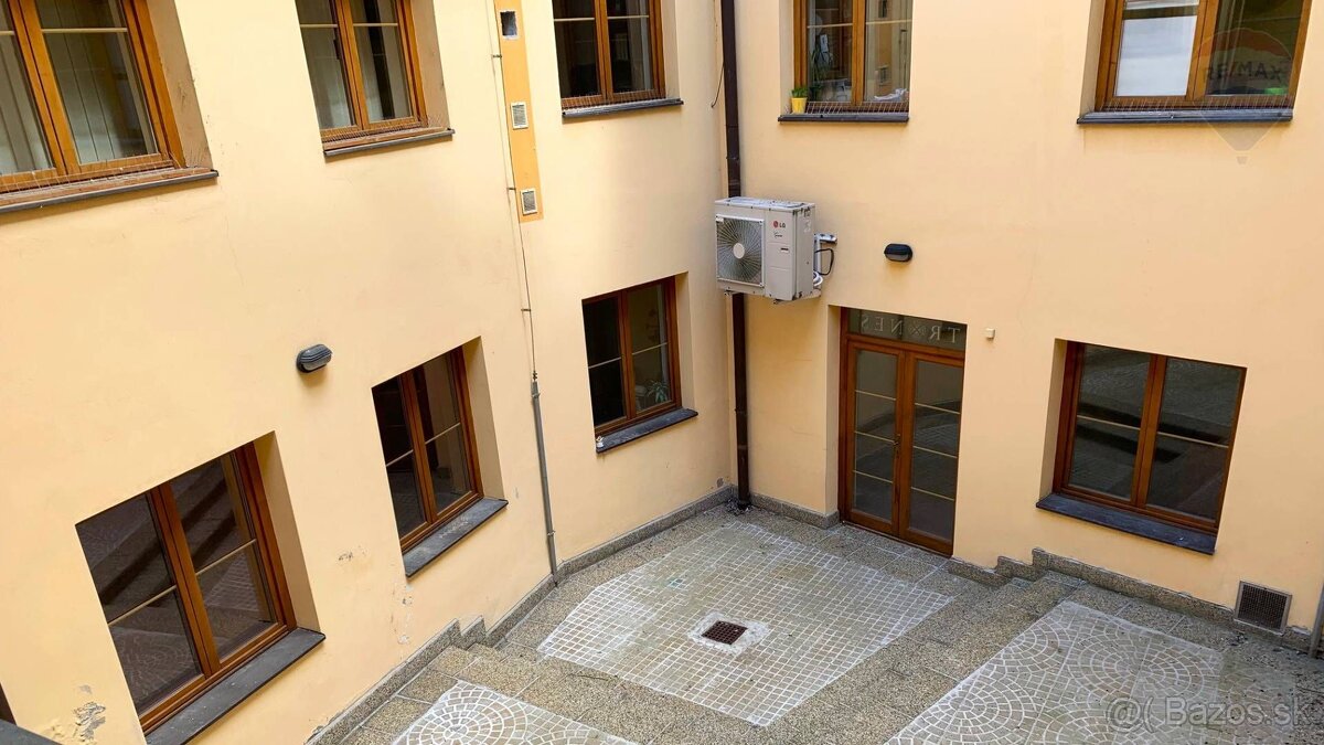 Predaj budovy “Pešia zóna“ – centrum - Nitra, EXKLUZÍVNE - 15