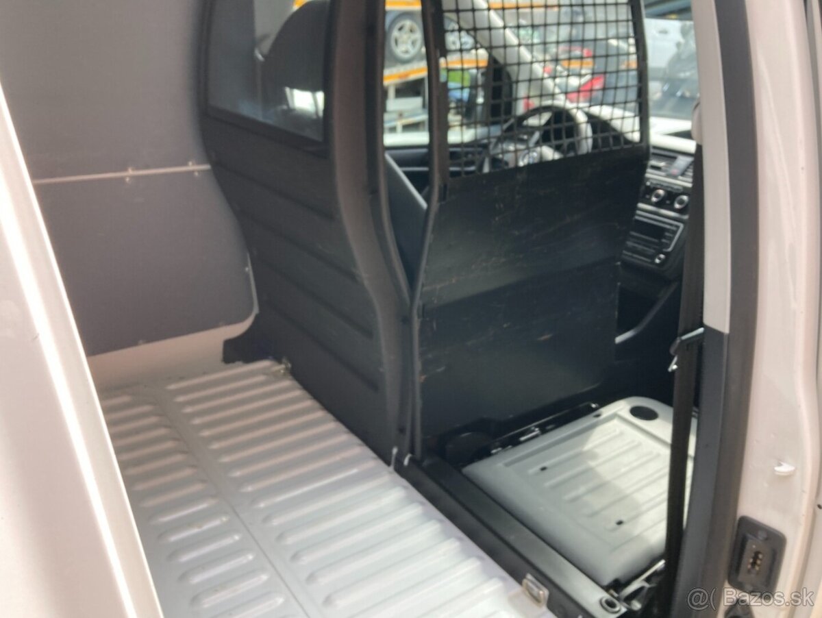 VOLKSWAGEN CADDY MAXI 2,0TDi VAN -DPH - 15