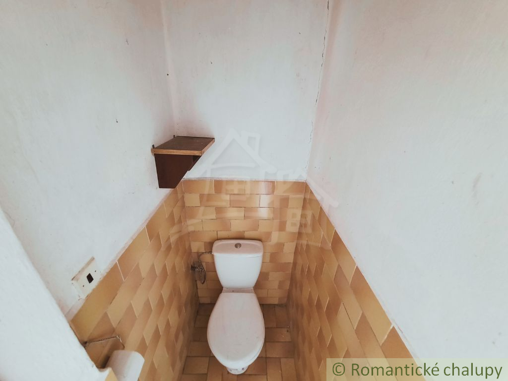 Rodinný dom v obci Železná Breznica - 15