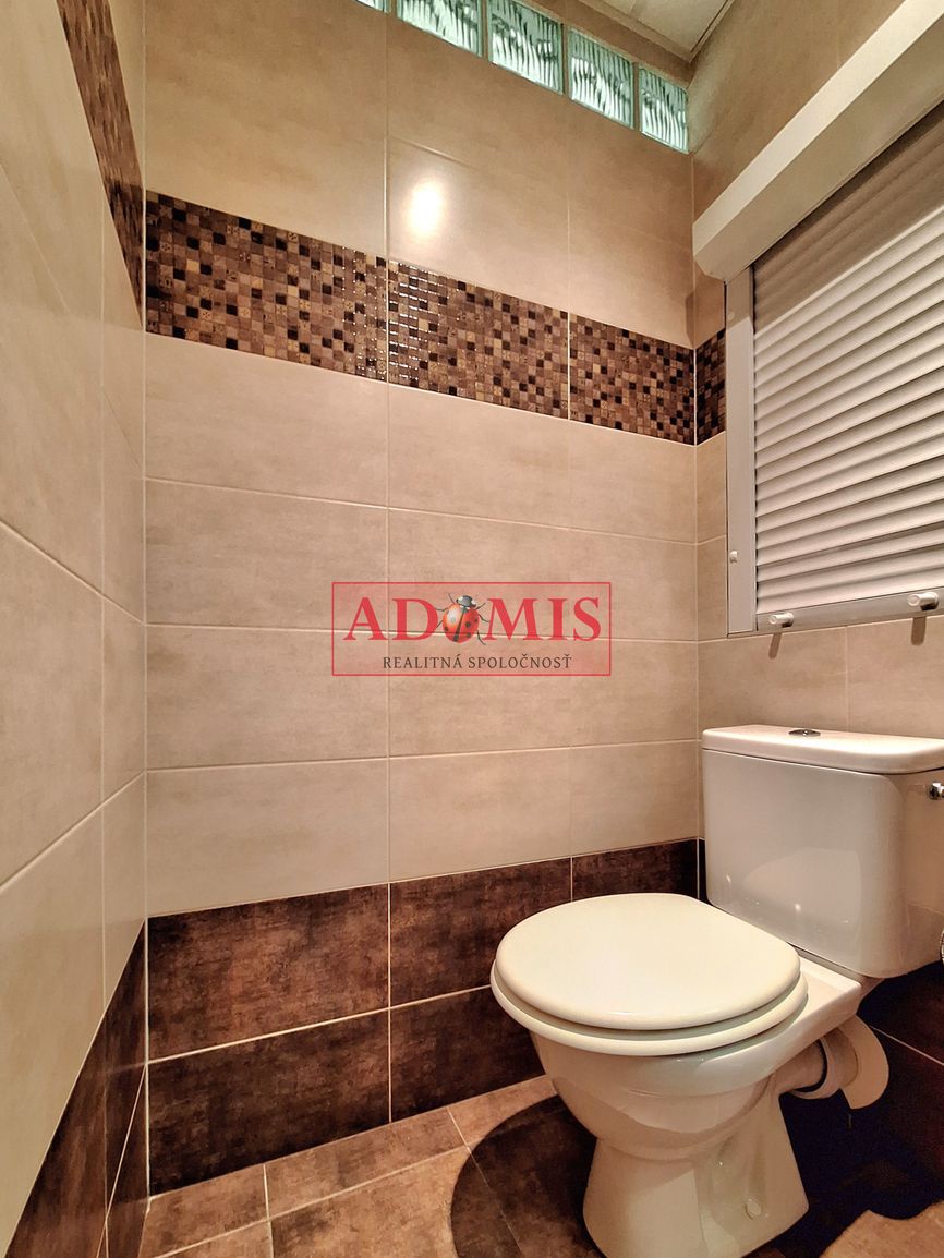 ADOMIS - predám 3izbový byt, loggia, 65m2, Bruselská ulica K - 15