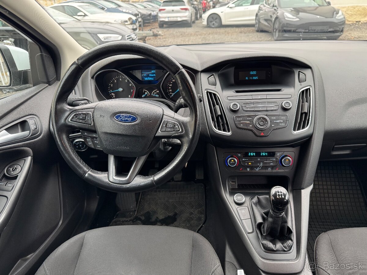 Ford Focus Kombi 1.0 EcoBoost - 15