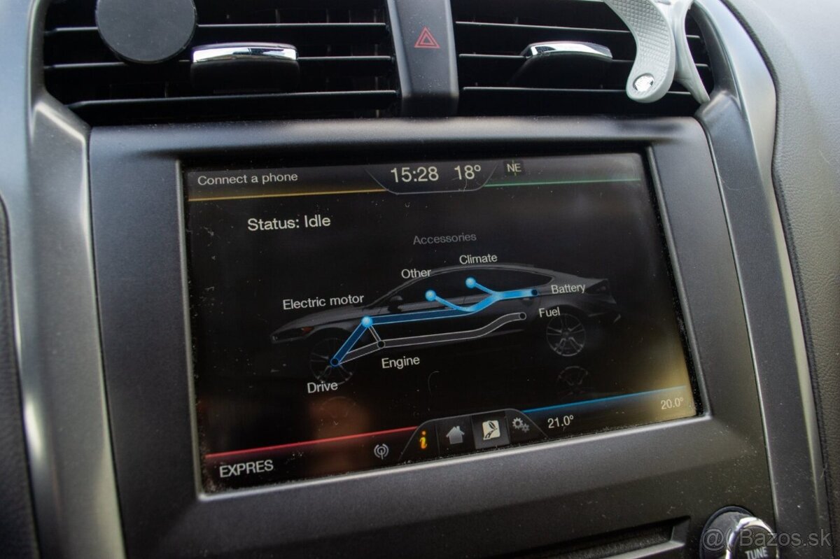 Ford Mondeo 2.0 Hybrid Titanium ODPOČET DPH - 15