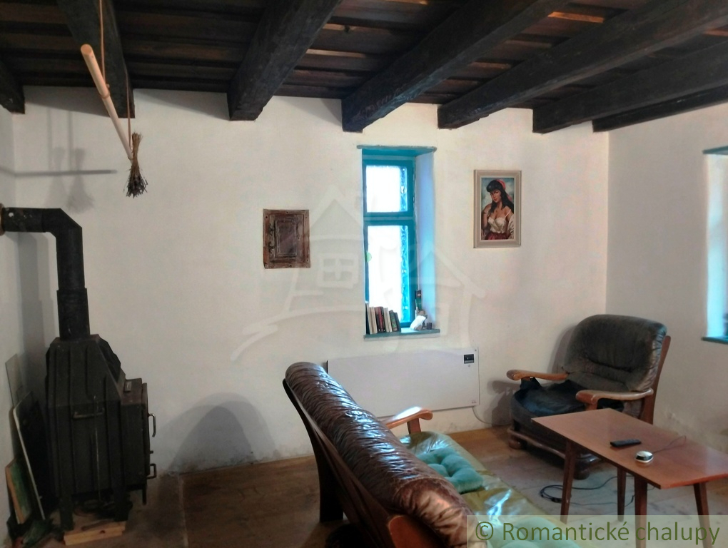 Vidiecka dvojpodlažná chalupa v katastri obce Lubina na pr - 15