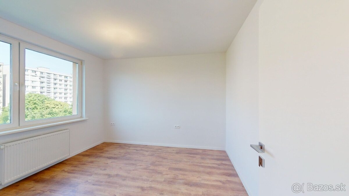 Úžasný 3 izbový byt s balkónom Rumančeková 48 - Ružinov - 15