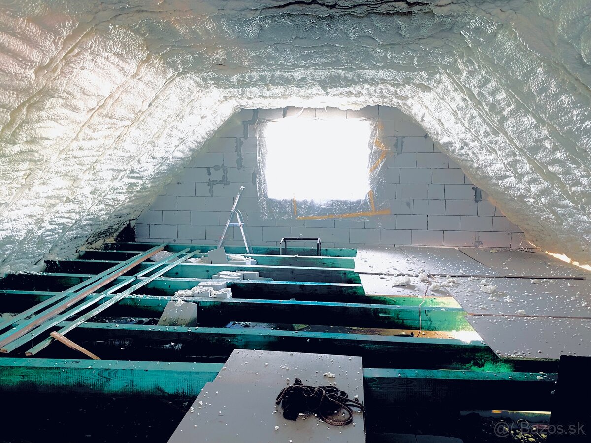 Izolácia striekaná - 15