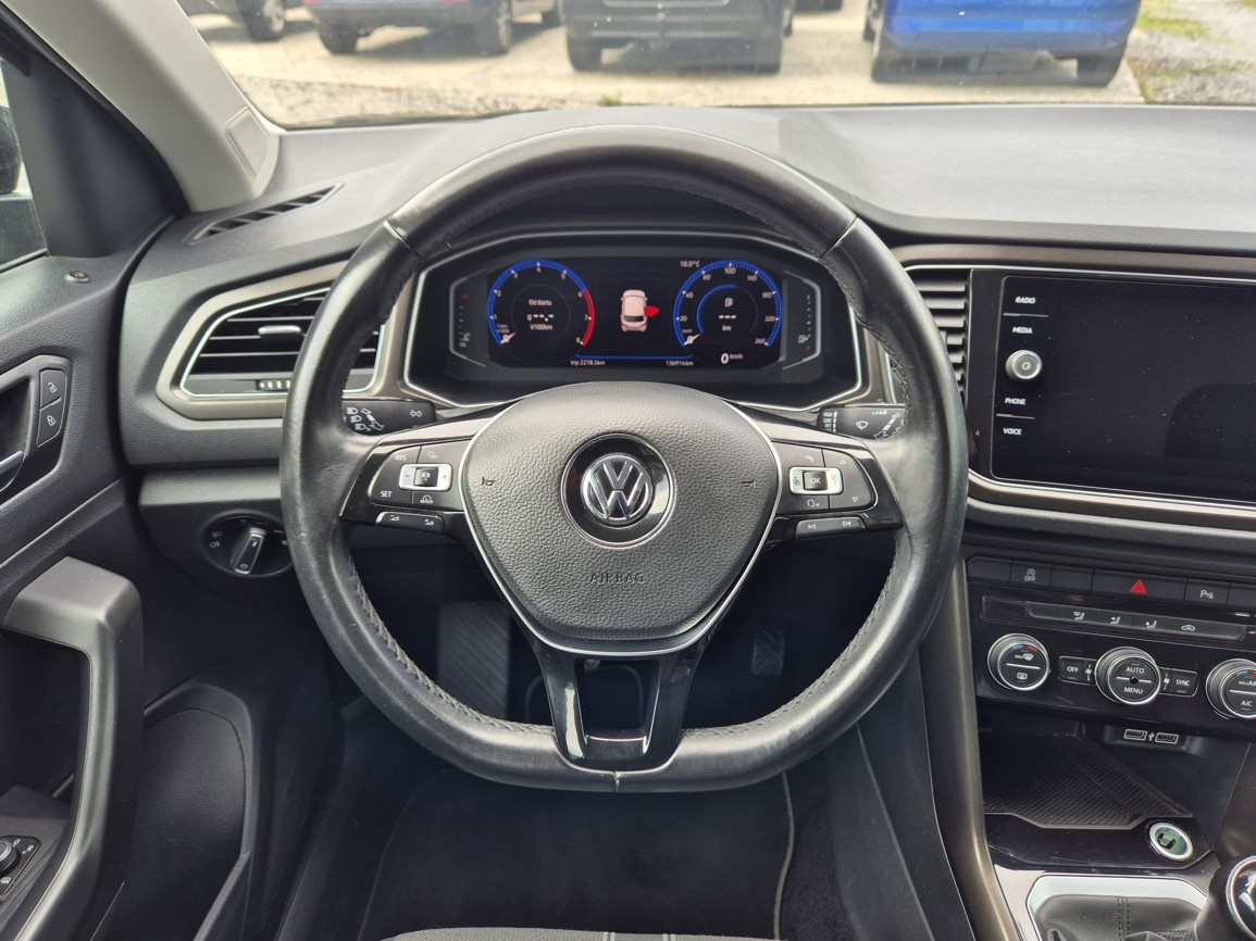 VW T -Roc 1,0 TSi 85 kW 6° manuál Style - 15