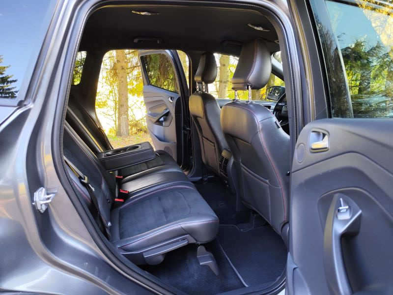 Ford Kuga 2.0 TDCi ST Line X 4x4 Tiguan Ateca Karoq - 15