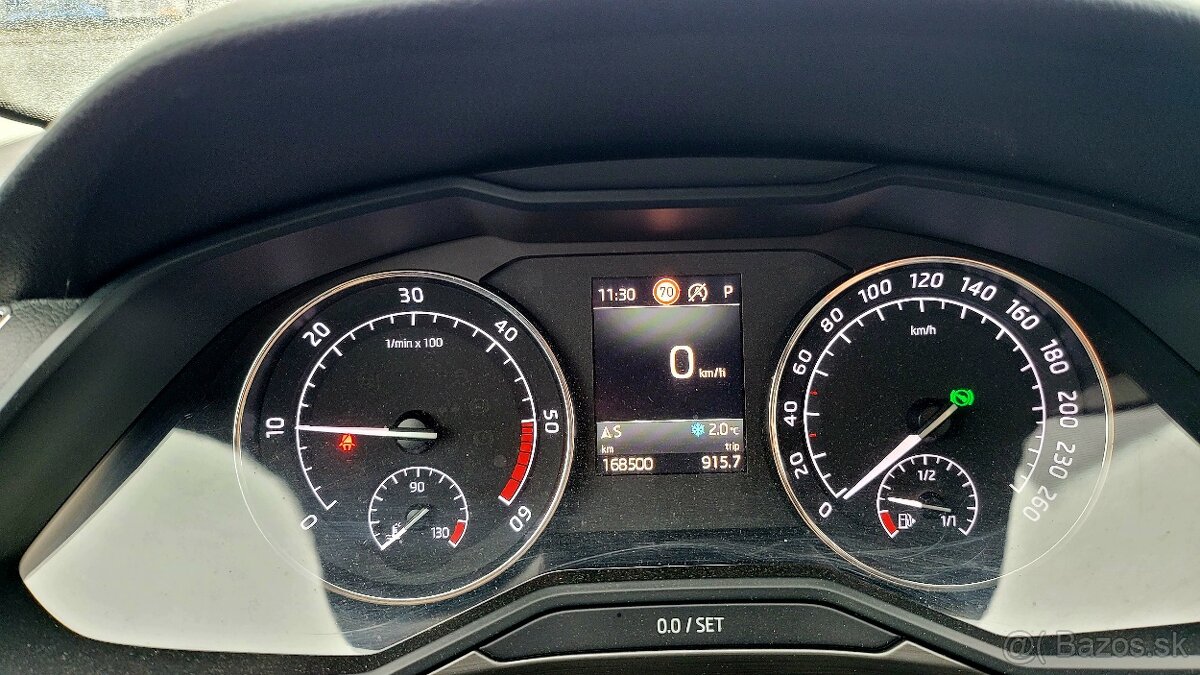 Škoda Superb Combi 2.0 TDI-110kw DSG - 15