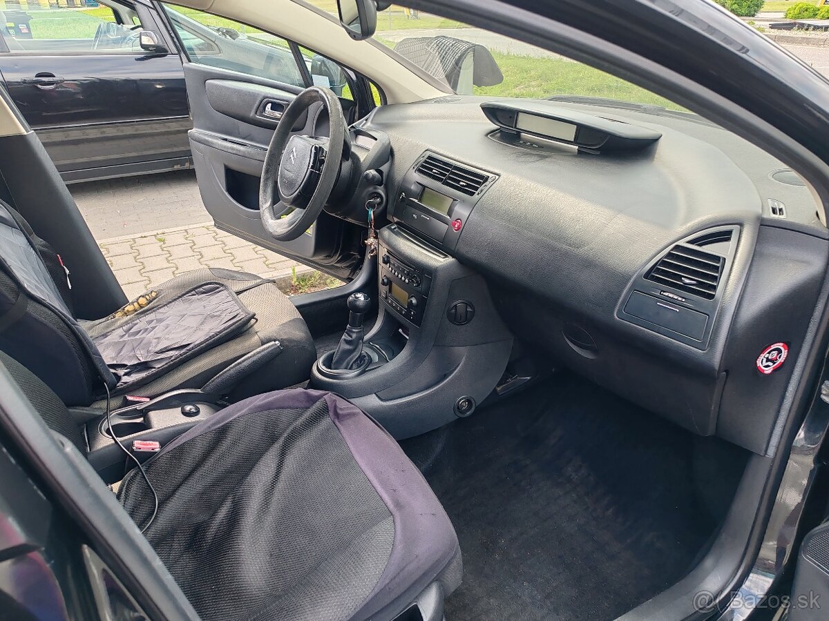 Predám verného citronika C4 – ešte má chuť jazdiť - 15