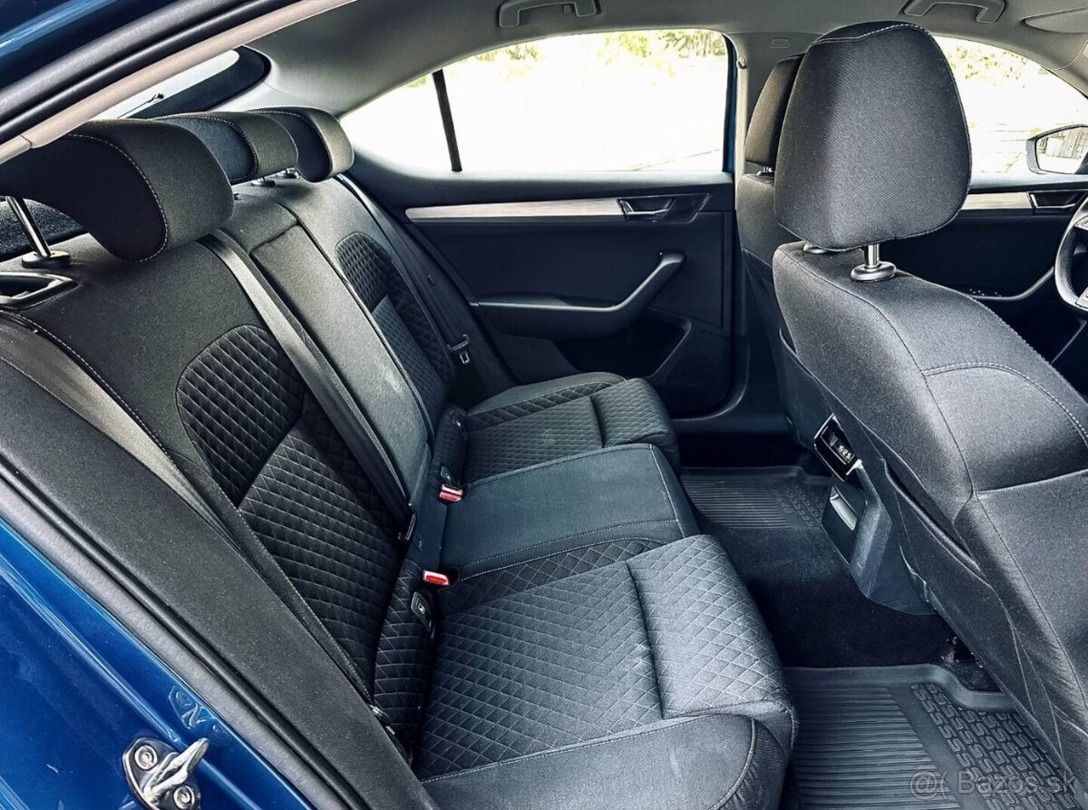 Škoda Superb 2.0 TDI SCR Style DSG - 15