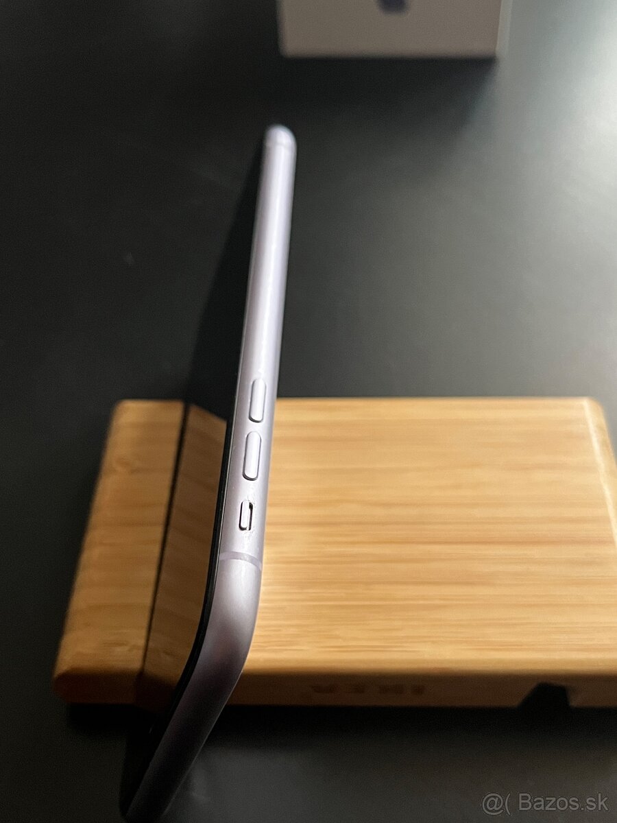 iPhone 11 Purple 64GB TOP Stav - 15