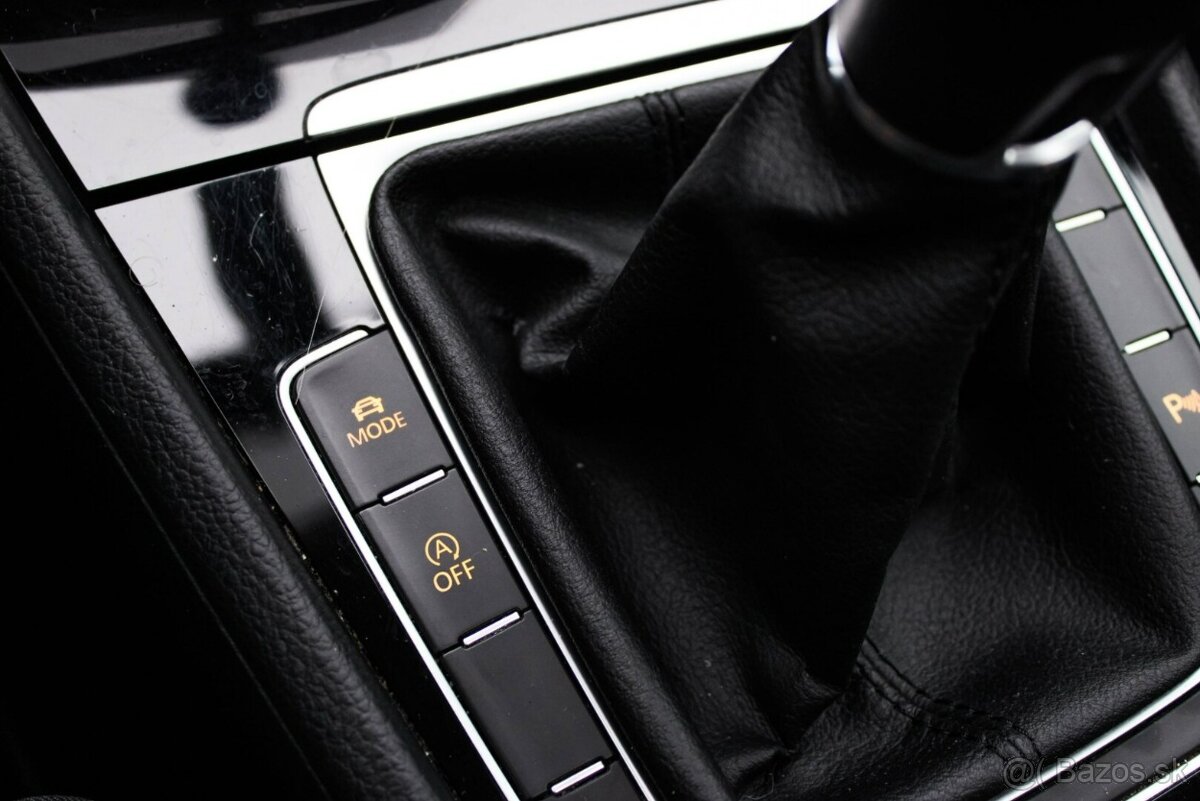 Volkswagen Golf Variant 2.0 TDI BMT 150k Highline - 15