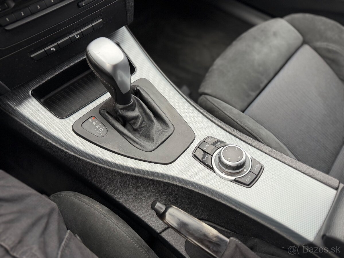 BMW Rad 3 Touring 335i xDrive A/T - 15