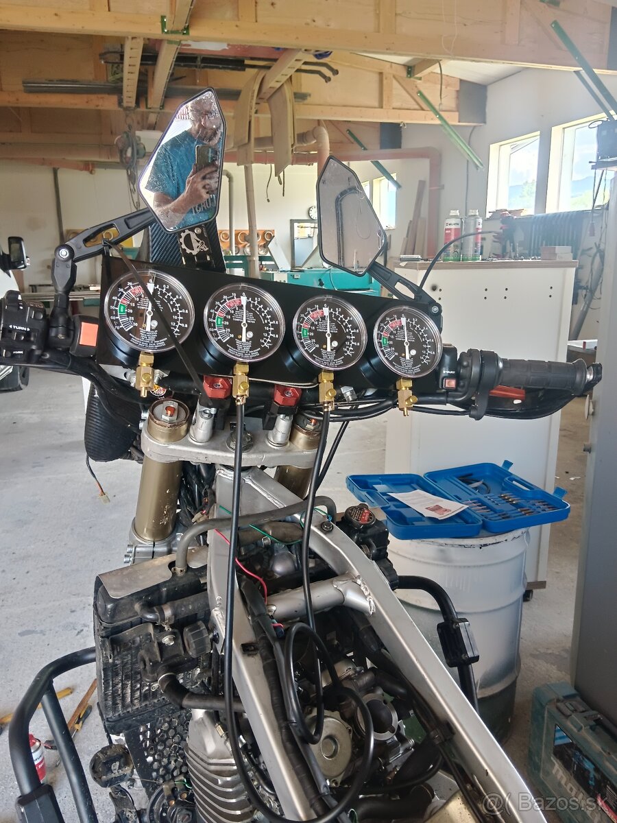 SERVIS A ÚPRAVY MOTORIEK - 15