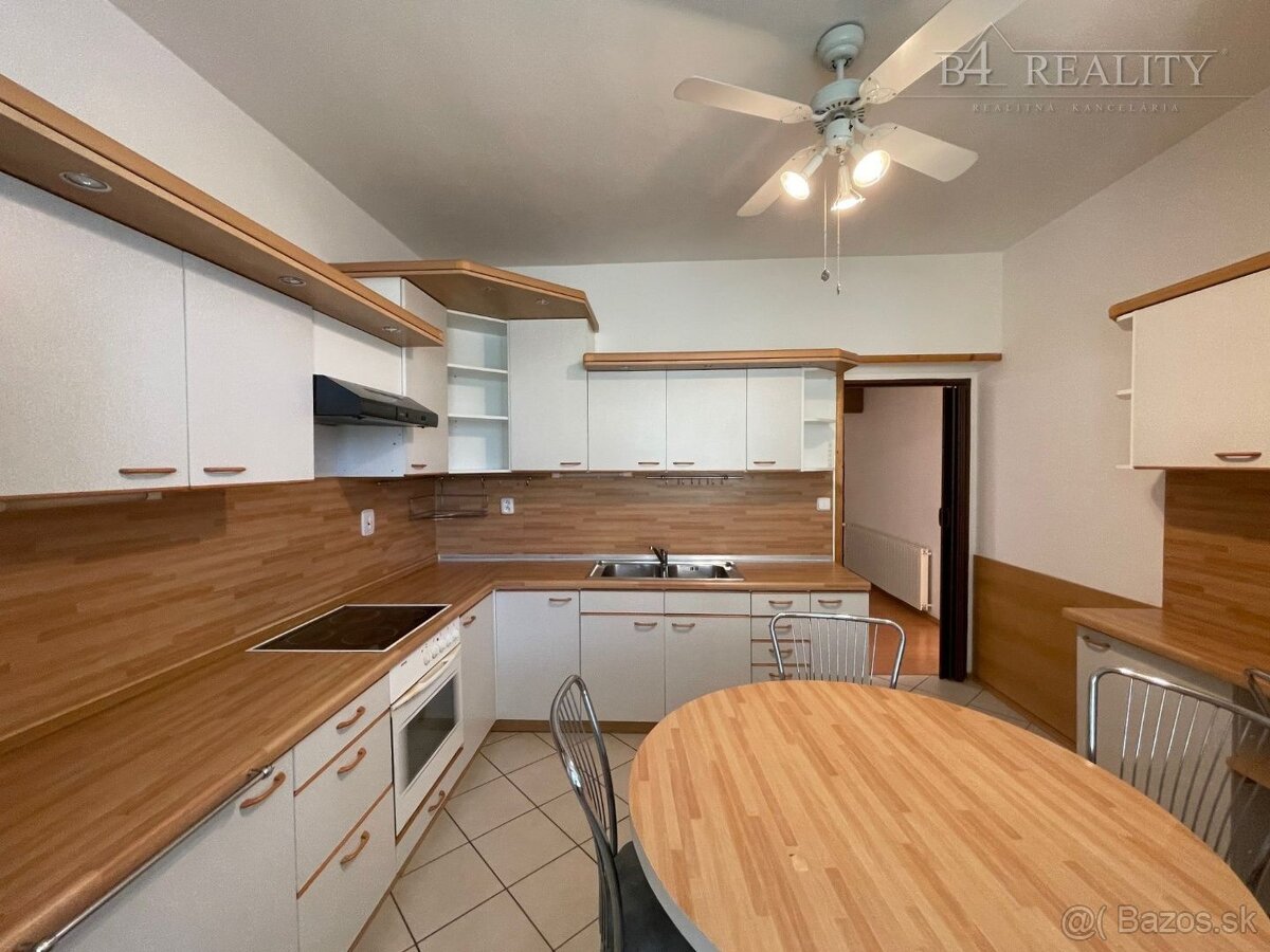 4 izbový byt, 125 m2 + 25 m2 slnečná terasa, garáž, Trenčín, - 15