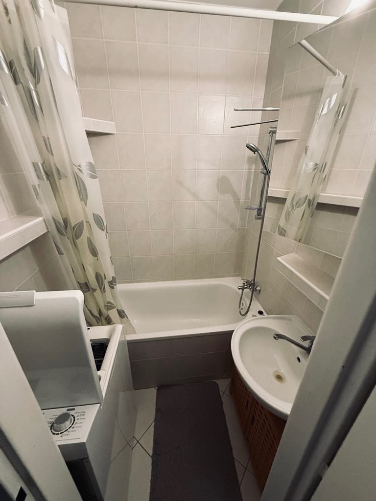 Prenajmem 2izbový byt v centre mesta Poprad - 15