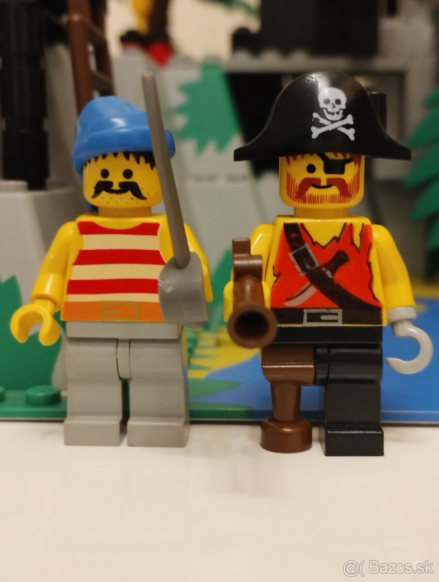 LEGO Pirates 6278 Enchanted Island - 15