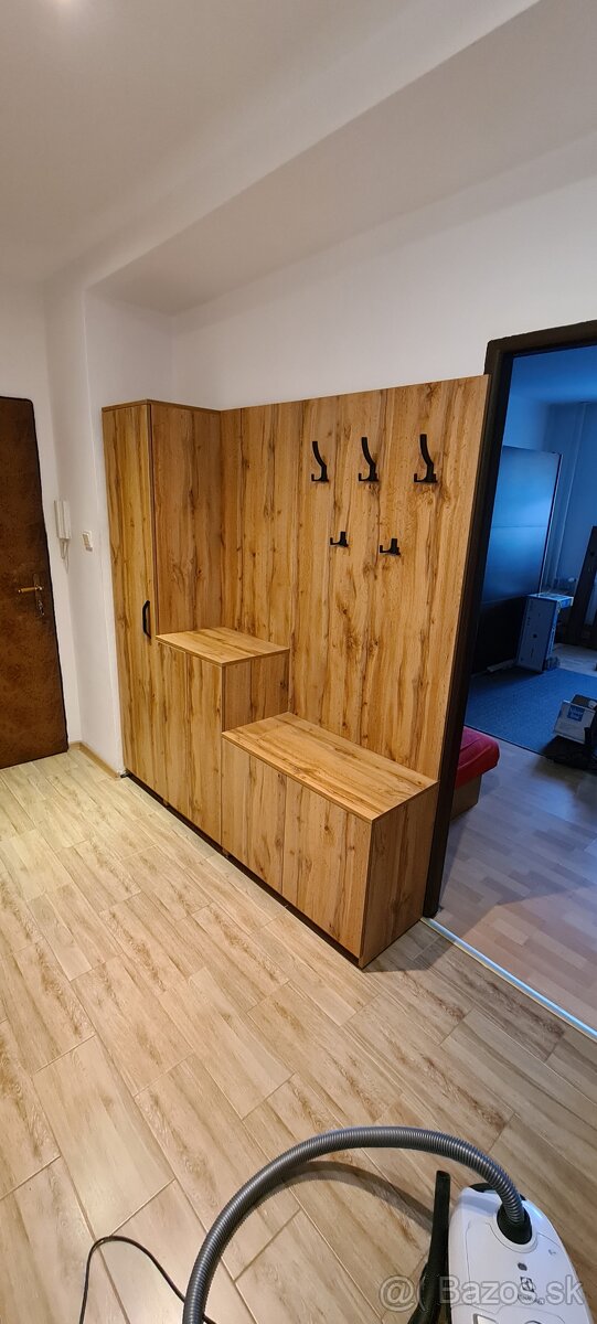 Nábytok na mieru - 15