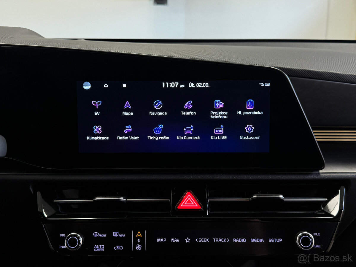 Kia e-Niro Baterie 64,8kWh Motor 150KW Style AT 5d rv11/2023 - 15