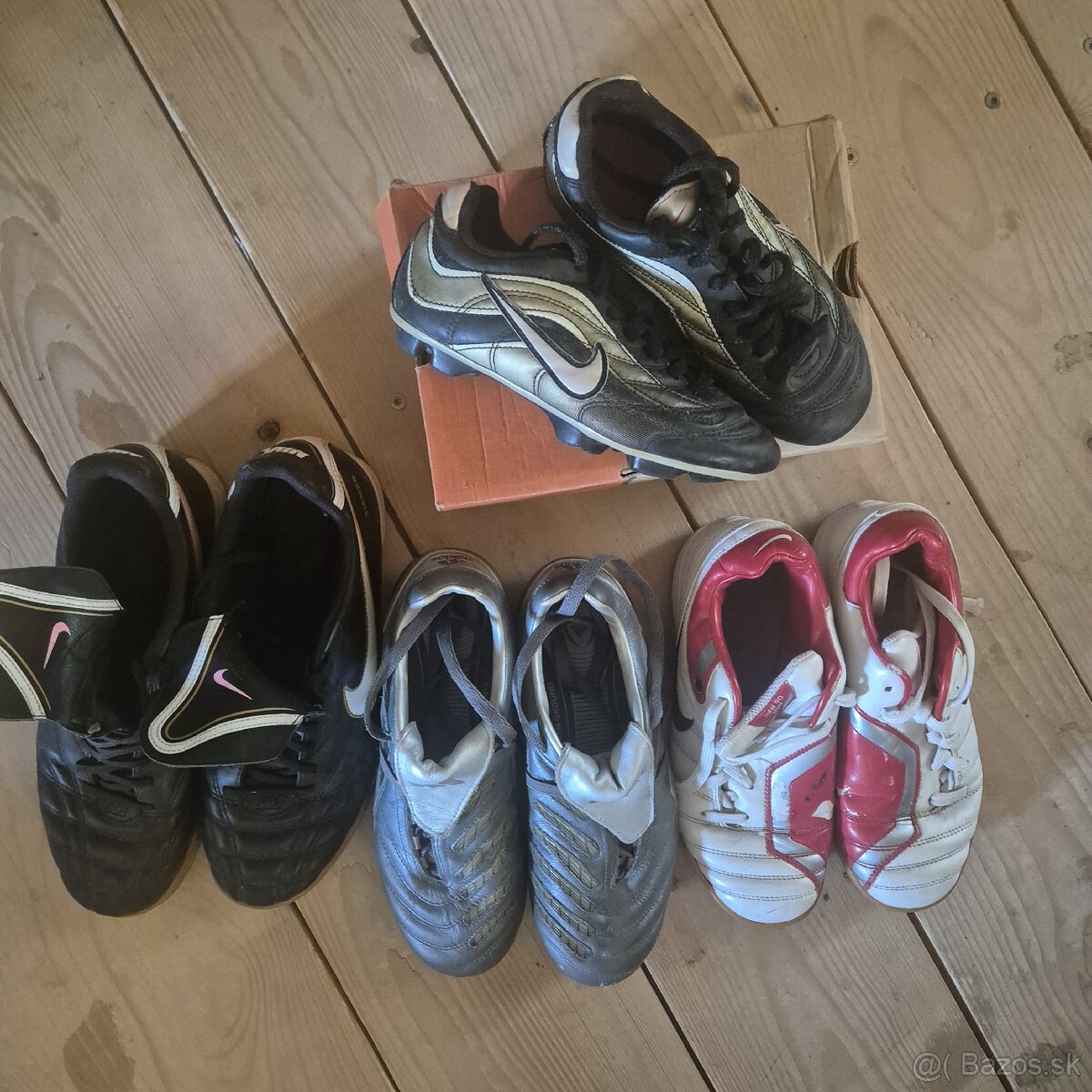 Fotbalové dresy, kopačky, chrániče, štucne - 15