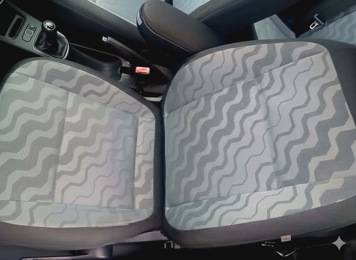 Škoda Fabia II Combi Benzín - 15