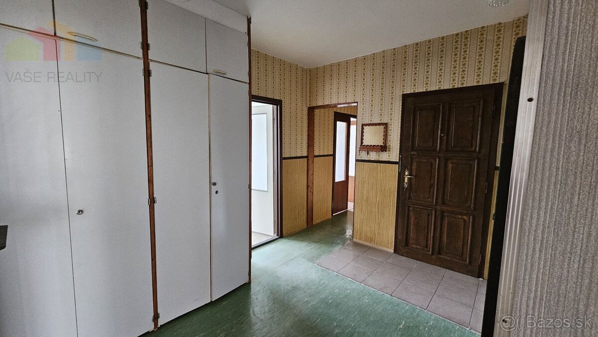 NA PREDAJ 4-IZBOVÝ BYT-Považská Bystrica - 15